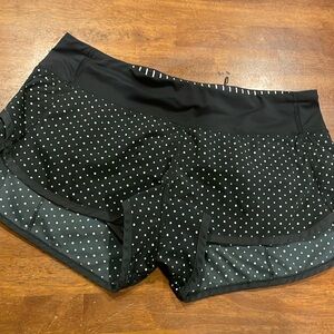 Lulu polka dot shorts